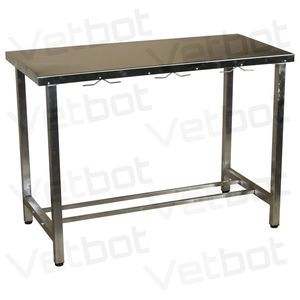 table d'opération vétérinaire / manuelle / à hauteur fixe / pour grands animaux