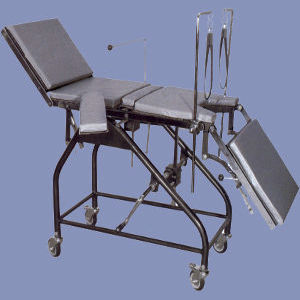 table d'opération gynécologique / manuelle / sur roulettes / Trendelenburg