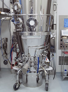 granulateur pour l'industrie pharmaceutique / sécheur / à lit fluidisé