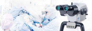 microscope opératoire / microscope de chirurgie ORL / sur roulettes