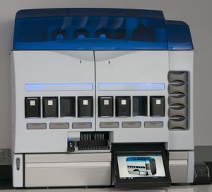 système d'immunoanalyse automatique / de paillasse / ELISA / humain