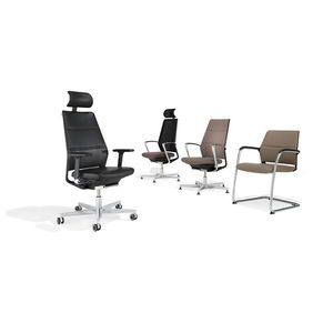 chaise de bureau / avec dossier haut / sur roulettes / avec accoudoirs