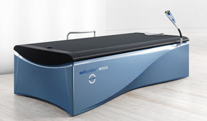 table d'hydromassage à jets d'eau