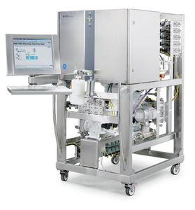 système de chromatographie en phase liquide préparative / pour l'industrie pharmaceutique / compact