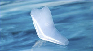 implant esthétique mandibulaire / anatomique / silicone