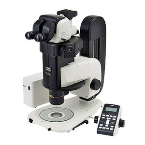 stéréomicroscope de laboratoire / numérique / binoculaire / à fluorescence