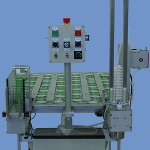 remplisseuse pour boîtes de Petri / automatique / compacte / pour liquides