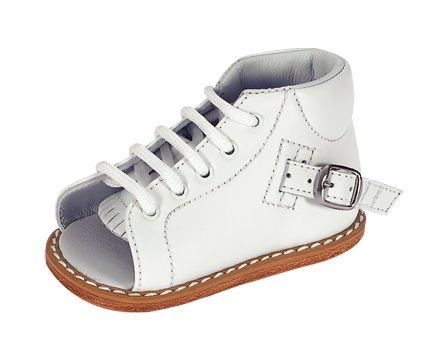 chaussure orthopedique ouverte