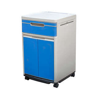 table de chevet sur roulettes