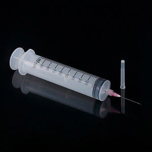 Seringue de dosage 1 ml avec adaptateur en plastique - Chine Le dosage  Pipette, seringue