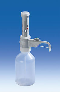distributeur sur flacon de laboratoire