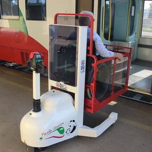 plateforme élévatrice de fauteuil roulant