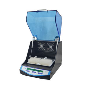 incubateur de laboratoire compact