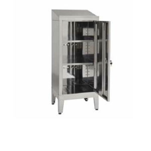 armoire avec étagère