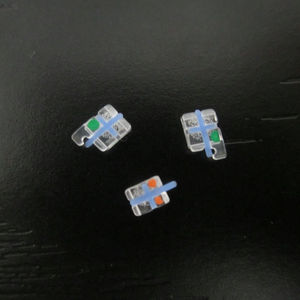 bracket orthodontique esthétique