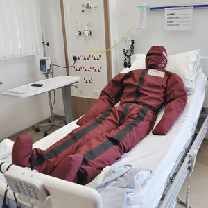 mannequin de formation pour soins généraux