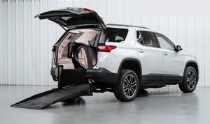 véhicule pour handicapés SUV