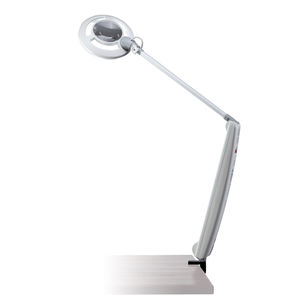 lampe pour médecine esthétique