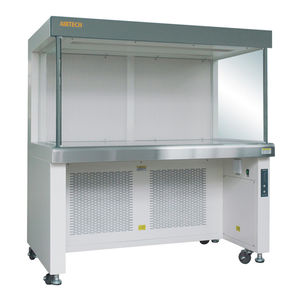 banc stérile de laboratoire