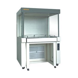 banc stérile de laboratoire