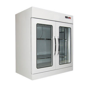 armoire pour matériel de laboratoire