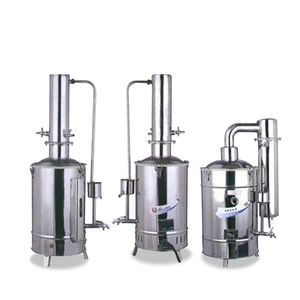distillateur d'eau de laboratoire