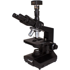 microscope de laboratoire