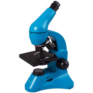 microscope de laboratoire