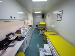 unité mobile hospitalière gynécologique