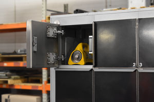 armoire pour isotope radioactif