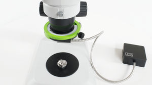 source de lumière pour microscopes
