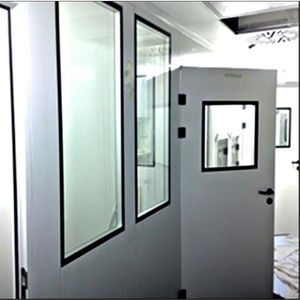 porte de salle blanche