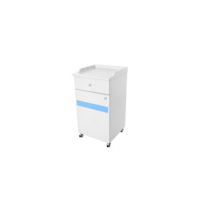 armoire de chevet sur roulettes