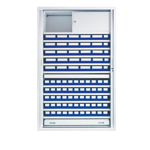 armoire de médicaments