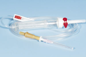 set de transfusion sanguine