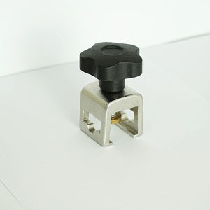 clameau pour table d'opération en acier inoxydable