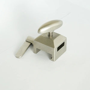 clameau pour table d'opération en acier inoxydable