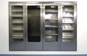 armoire de médicaments