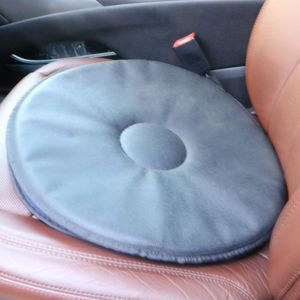 Coussin pivotant de voiture facilite les transferts en voiture