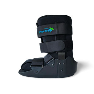 botte de marche courte