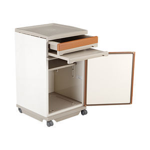armoire de chevet sur roulettes
