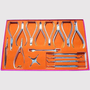 kit d'instruments pour orthodontie