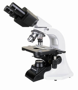 microscope de laboratoire