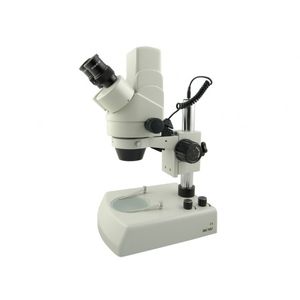 microscope de laboratoire