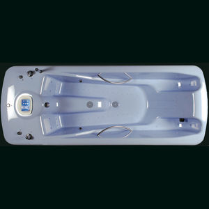 baignoire d'hydromassage avec lampes de chromathérapie