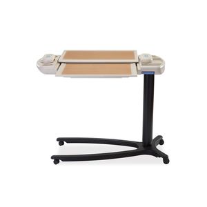 table de chevet avec table de lit