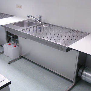 station de travail de laboratoire d'histopathologie
