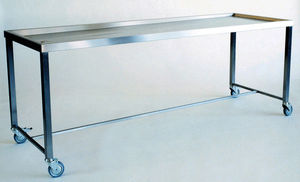 table d'autopsie pour la médecine légale