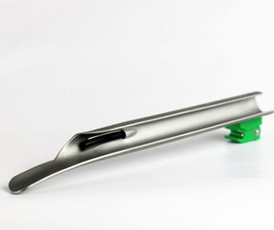 lame de laryngoscope Miller