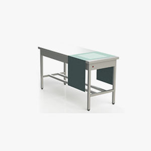 table de conditionnement d'instruments médicaux
